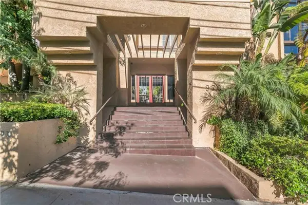 970 Palm Avenue  #200, West Hollywood, CA 90069