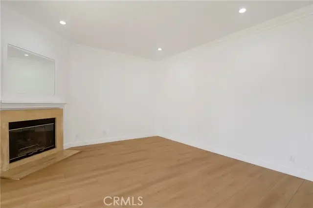 5799 Freebird Lane  #102, Oak Park, CA 91377 - #3