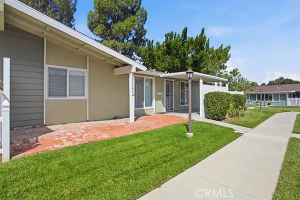 19208 Avenue Of The Oaks  #G, Newhall, CA 91321
