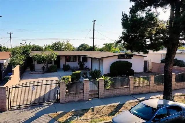 12115 Bromont Avenue, San Fernando, CA 91340 - #1