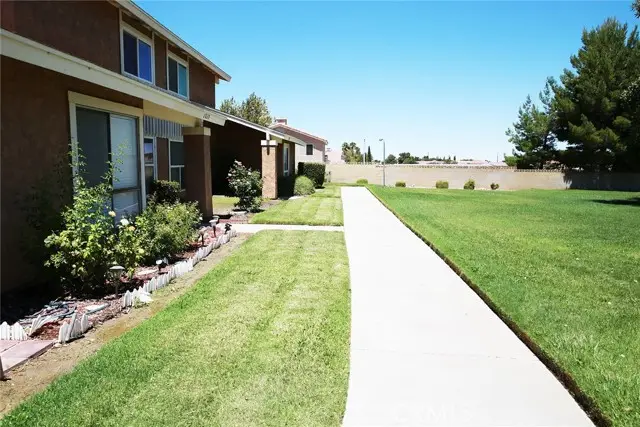 2829 Avenue J4, Lancaster, CA 93536 - #2