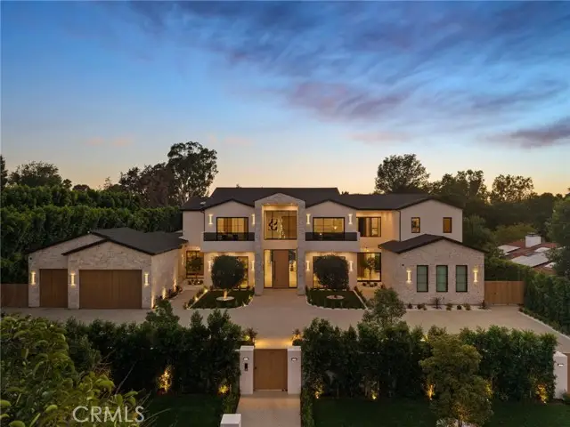 5343 Amestoy Avenue, Encino, CA 91316 - #1