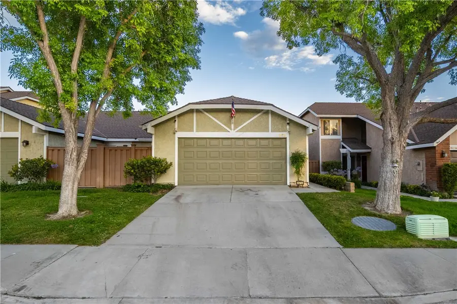 16710 Shinedale Drive, Canyon Country, CA 91387 - #2