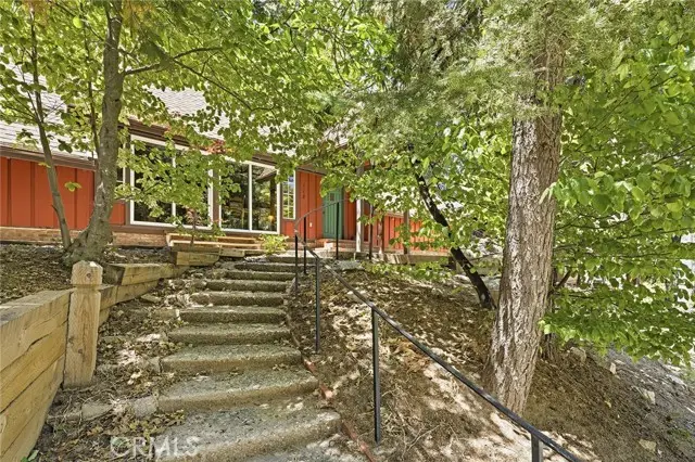 118 E Lane, Lake Arrowhead, CA 92352 - #2