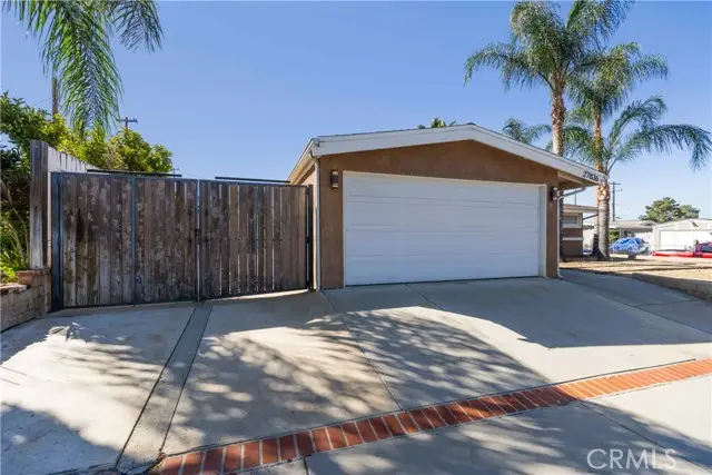 27836 Walnut Springs, Canyon Country, CA 91351 - #2
