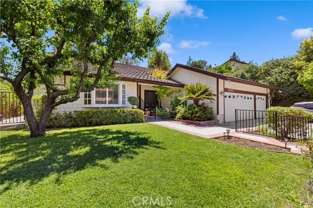11934 Rexbon, Granada Hills, CA 91344 - #2