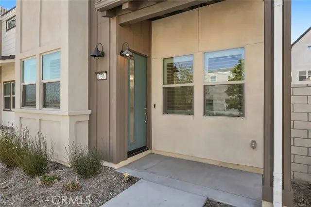 27367 Thunder Ridge Court, Valencia, CA 91381 - #2