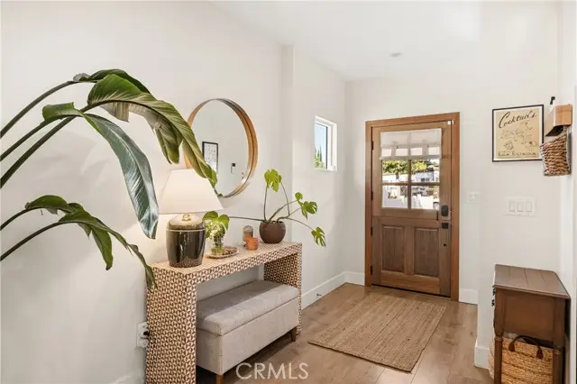 7247 Genesta, Van Nuys, CA 91406 - #3