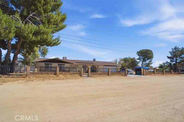 5141 Avenue K14, Quartz Hill, CA 93536 - #2