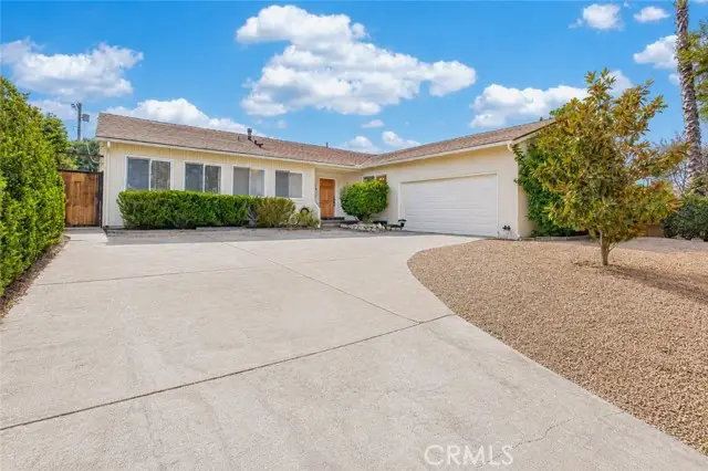 7928 Owensmouth, Canoga Park, CA 91304 - #1