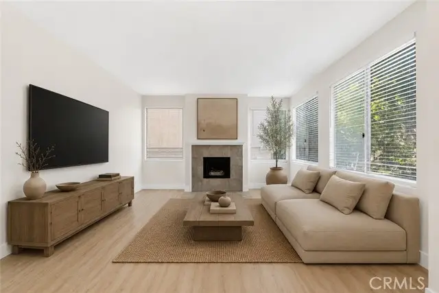 14530 Benefit Street  #102, Sherman Oaks, CA 91403 - #2