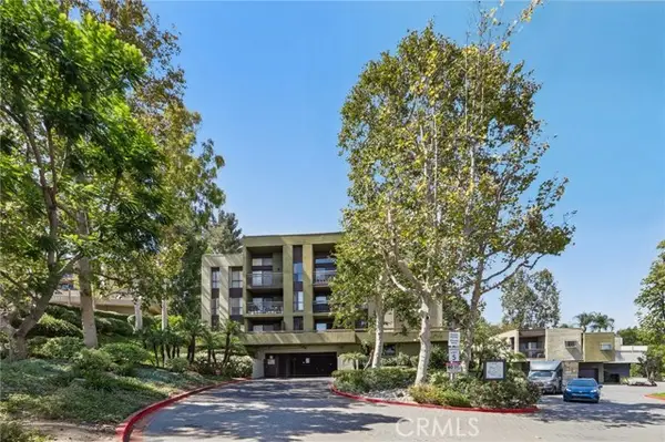 898 Temple Terrace  #122, Los Angeles, CA 90042