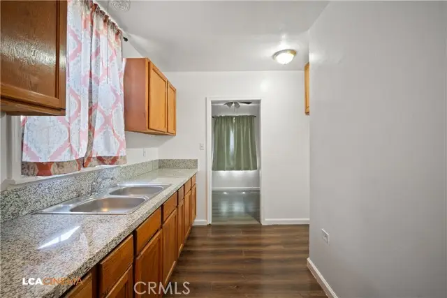 730 Oregon, Bakersfield, CA 93305 - #2