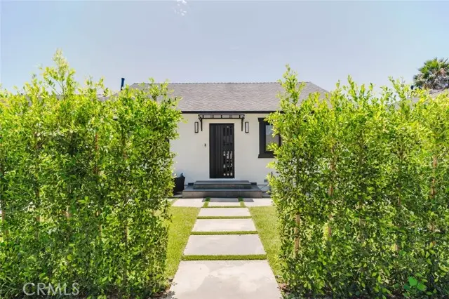 10414 Tiara Street, North Hollywood, CA 91601 - #2