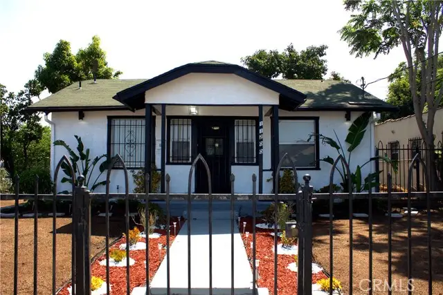 11200 Stanford, Los Angeles, CA 90059 - #3