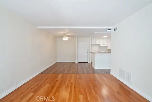 21800 Schoenborn  #126, Canoga Park, CA 91304 - #3