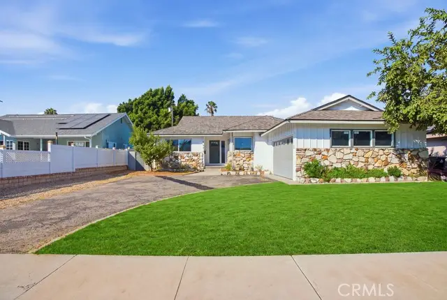10579 Lev Ave, Mission Hills, CA 91345 - #1