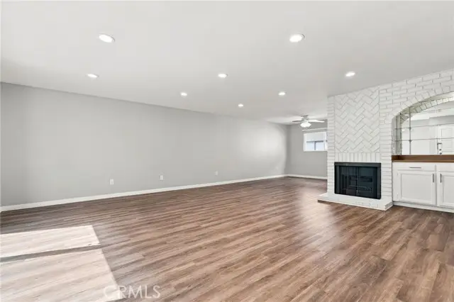 21900 Roscoe Boulevard  #8, Canoga Park, CA 91304 - #3