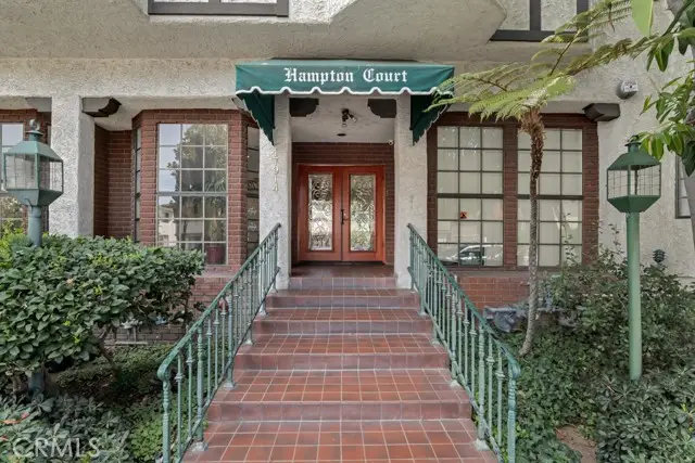 17914 Magnolia Boulevard  #121, Encino, CA 91316 - #1