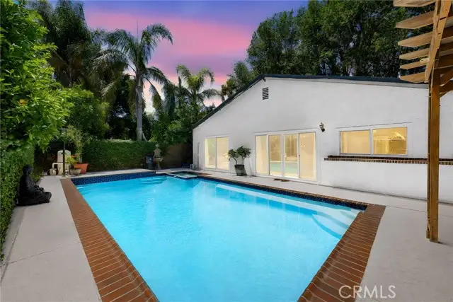 8012 Comanche, Winnetka, CA 91306 - #1