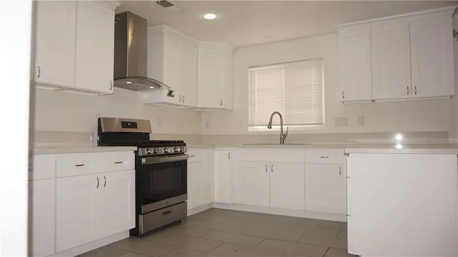 3051 Via De Flores, Lancaster, CA 93535 - #3