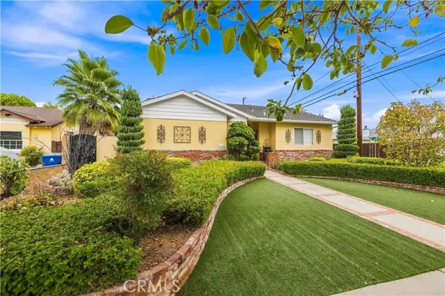 16615 Tupper Street, North Hills, CA 91343 - #2