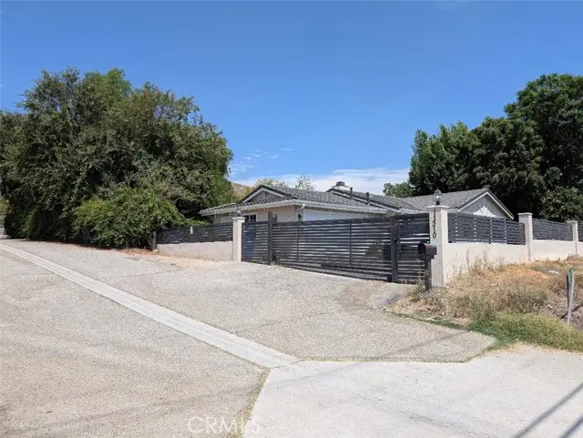 11310 Palomino Court, Sylmar, CA 91342 - #2