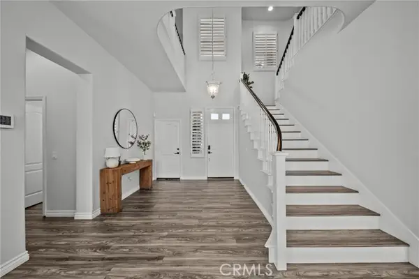 28251 Infinity, Saugus, CA 91390