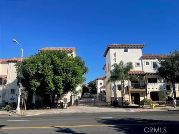 1075 N. Maclay Avenue  #25, San Fernando, CA 91340
