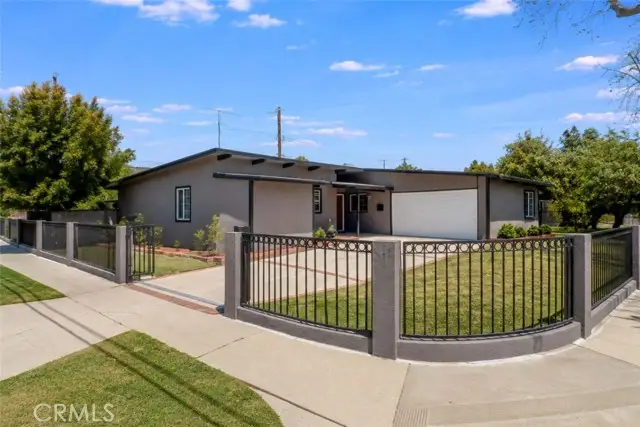 18027 Hatton Street, Reseda, CA 91335 - #1