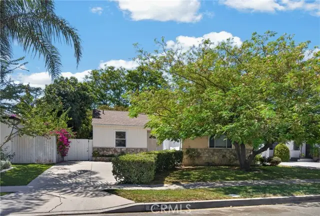 19134 Welby, Reseda, CA 91335 - #2