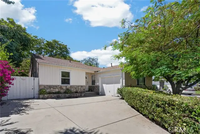 19134 Welby, Reseda, CA 91335 - #3