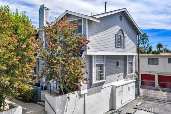 7420 Corbin  #8, Reseda, CA 91335