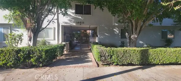 18611 Collins  #E 33, Tarzana, CA 91356