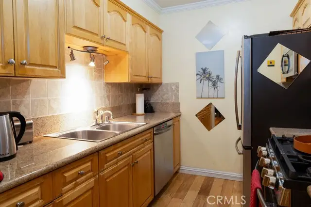 15344 Weddington Street  #104, Sherman Oaks, CA 91411 - #3
