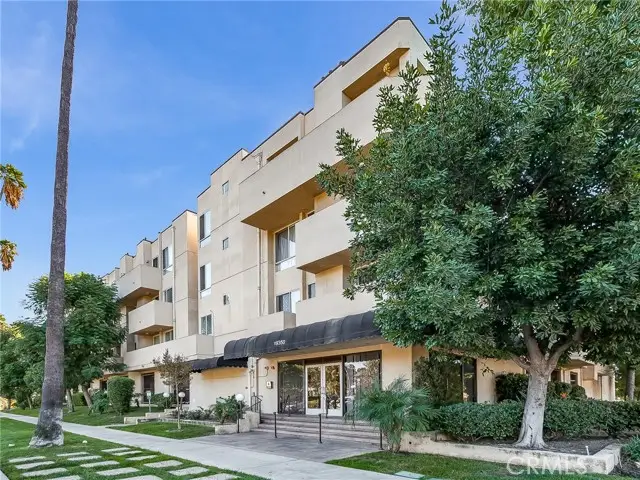 19350 Sherman Way  #124, Reseda, CA 91335 - #1