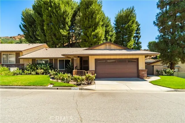 26562 Cardwick Court, Newhall, CA 91321 - #2