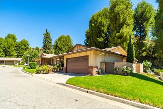 26562 Cardwick Court, Newhall, CA 91321 - #3