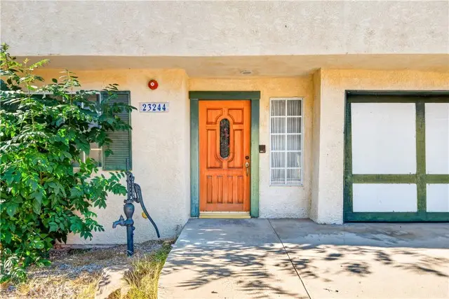 23244 Alta Way, Chatsworth, CA 91311 - #3