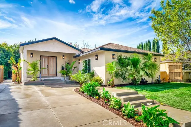 22120 Costanso Street, Woodland Hills, CA 91364 - #1