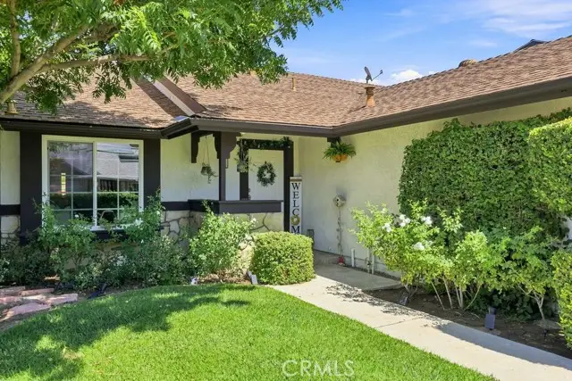 21919 Grovepark, Saugus, CA 91350 - #1