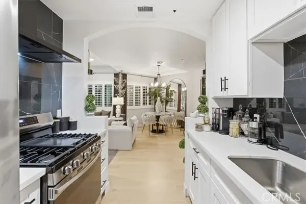 7236 Amigo  #101, Reseda, CA 91335