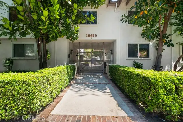 18619 Collins  #F30, Tarzana, CA 91356 - #1