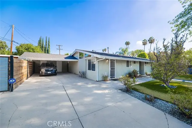 19843 Delano, Woodland Hills, CA 91367 - #3