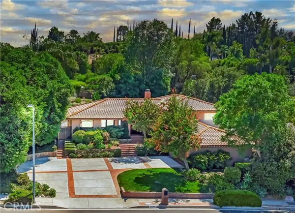 22548 Waterbury, Woodland Hills, CA 91364