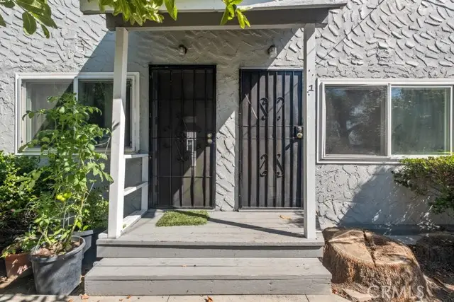 221 Hillcrest Boulevard, Inglewood, CA 90301 - #1