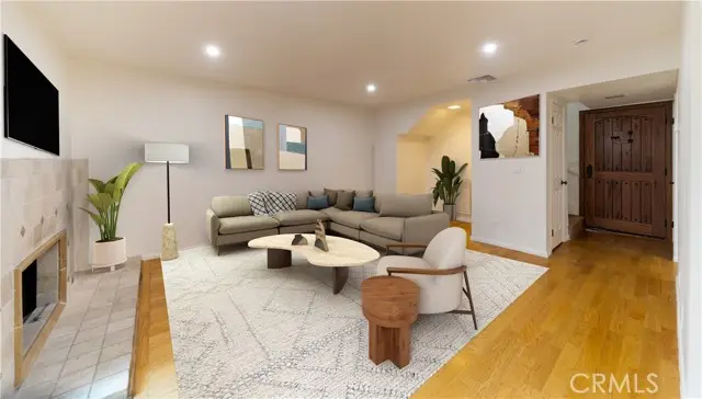 10926 Bluffside Dr.  #32, Studio City, CA 91604 - #1