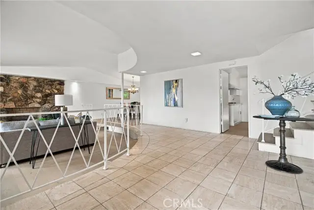 20164 Santa Rita, Woodland Hills, CA 91364 - #3