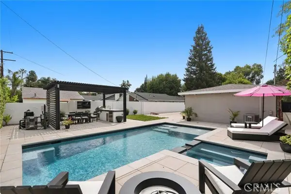 22641 Dolorosa, Woodland Hills, CA 91367
