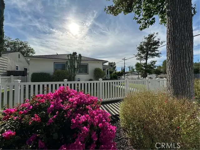 5785 Bertrand Avenue, Encino, CA 91316 - #2